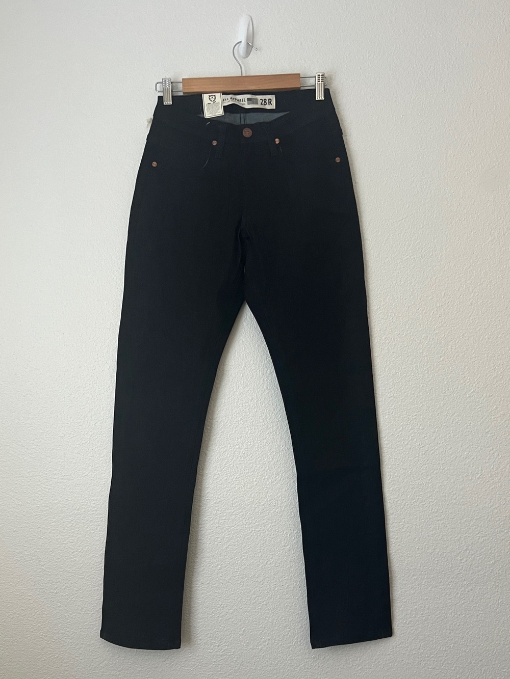 Barbell Apparel Women’s Athletic Fit Jeans Black | Stretch Denim | Size 28R NWT